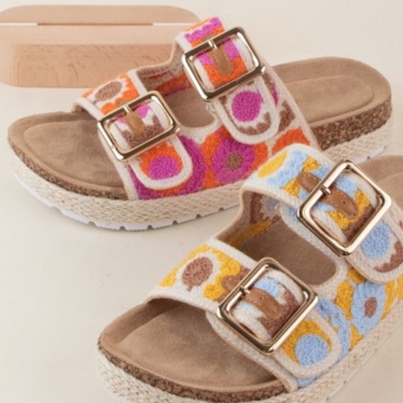 Boho Colorful Crochet Floral Print Double Buckle Strap Platform Sandals - Picture 3 of 5